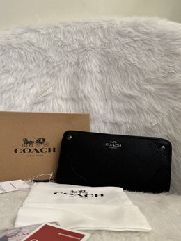 Coach_15-2_Premium_Zippy_Wallet_With_Original_Box_DustCover_Tags