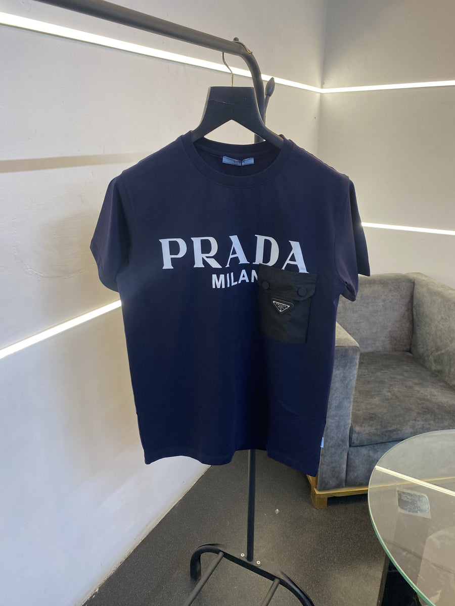 Prada turkey imported front pocket and print imported round neck tshirt navy blue sale