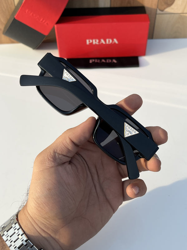 Prada_58015_black