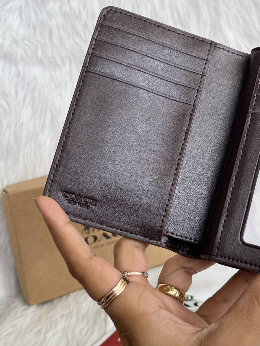Coach_2-3_Premium_Flap_Wallet_With_OriginalBox_DustCover_Highend_Coded