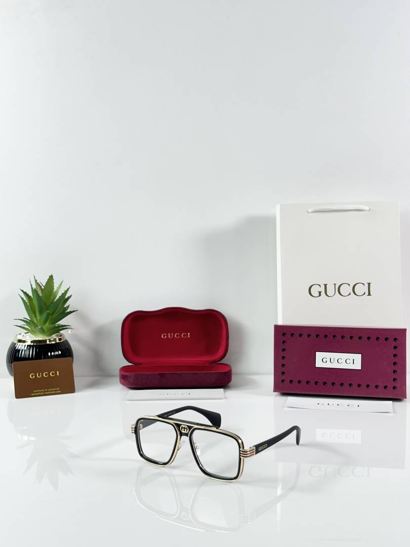 Gucci 1295 Gold Black Frame