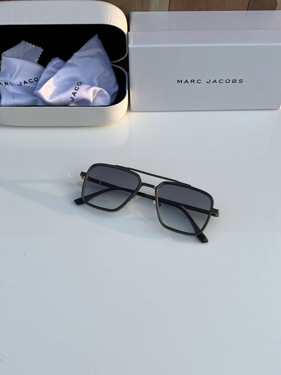 Marc_jacobs_505_green_shaded