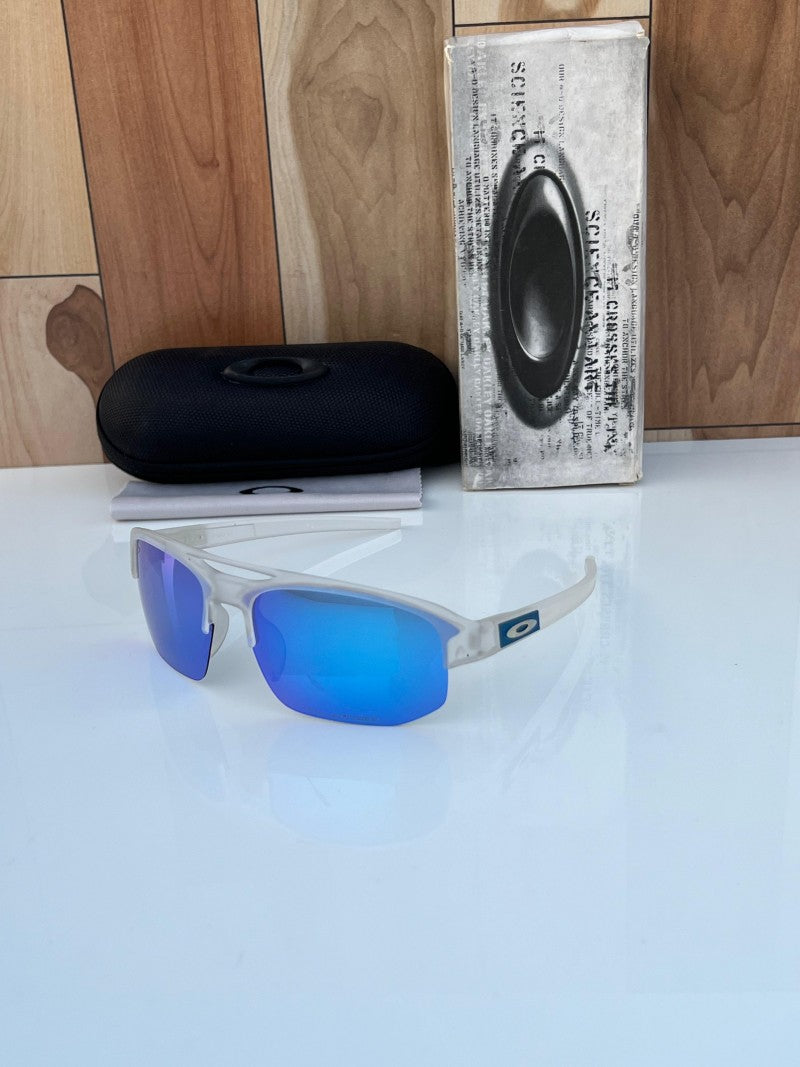 Oakley_2956_white_aqua