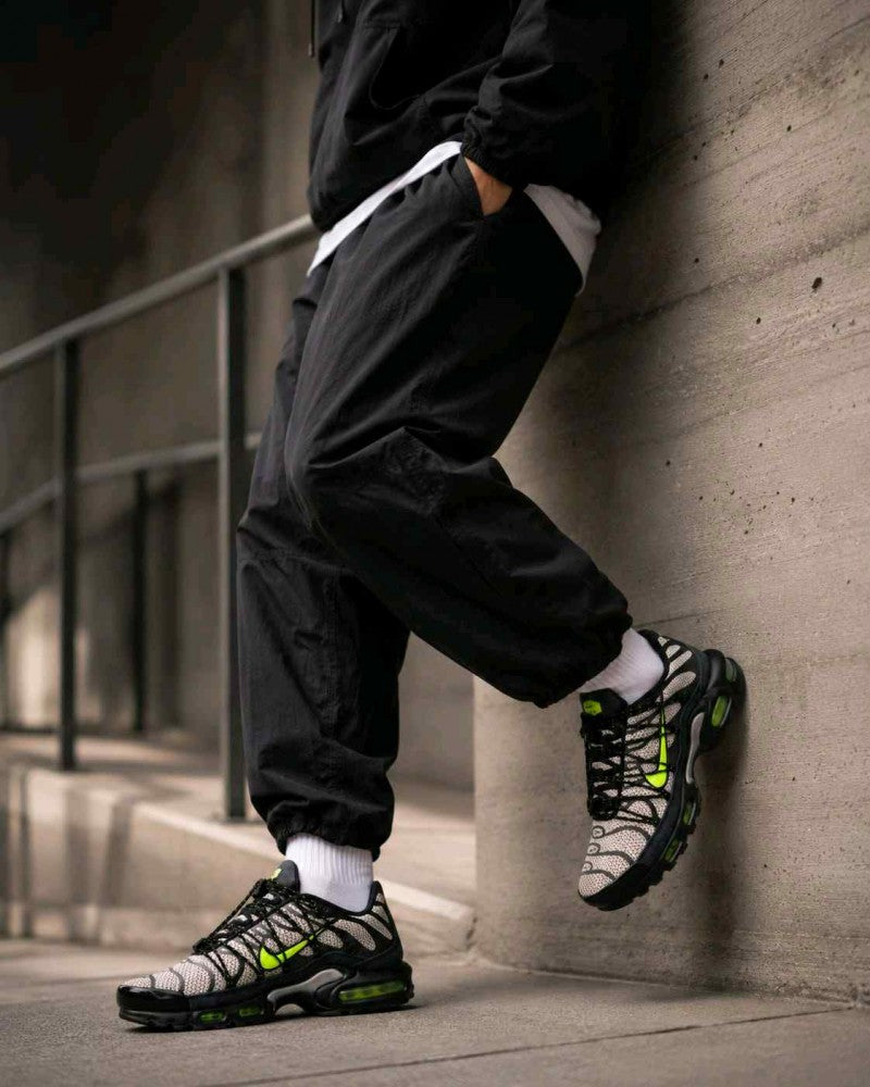 Nike Airmax Plus Utility Tan Volt 2387