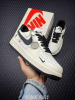 Nike airforce 1 07 low violent bear joint linen beige black sneaker