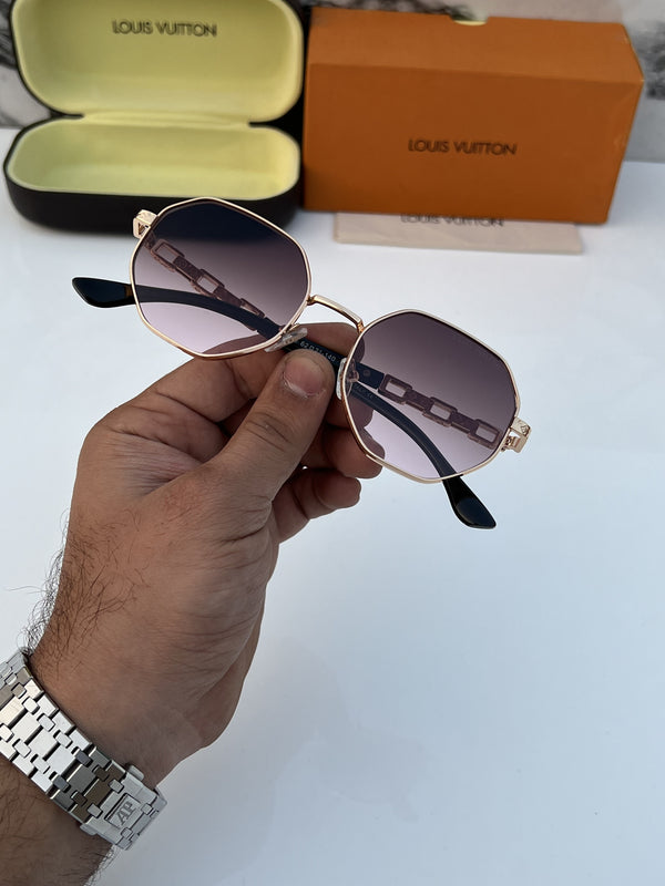 Louis Vuitton_430_gold_pink