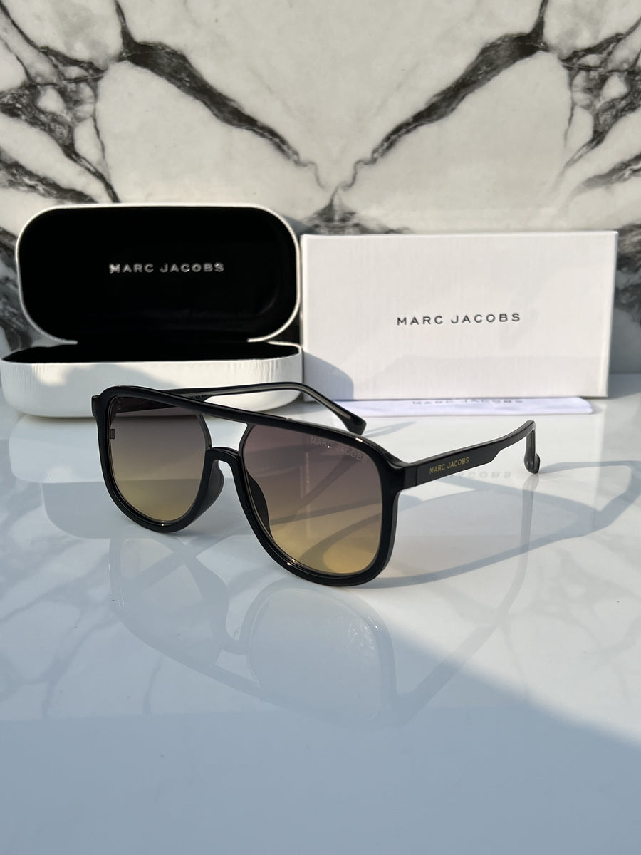 Marc_jacobs_1010_gun_black