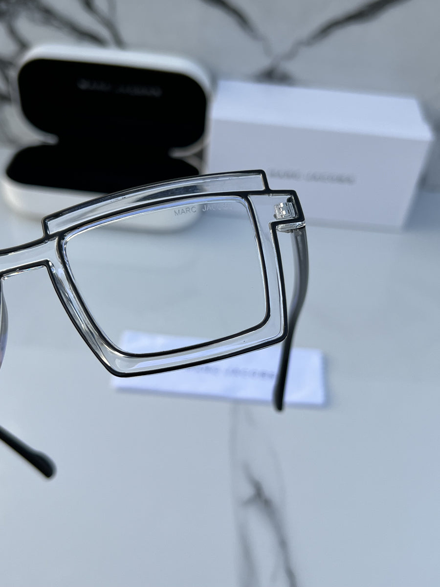 Marc_jacobs_6130_transparent_black