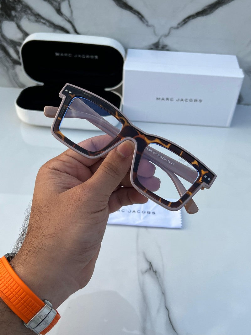 Marc jacobs 5202 tiger peach