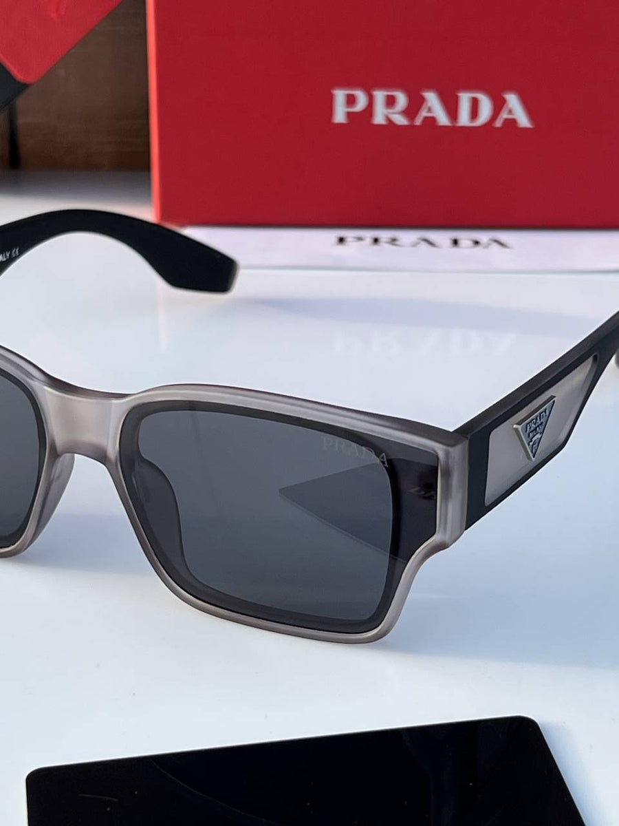Prada_899_grey