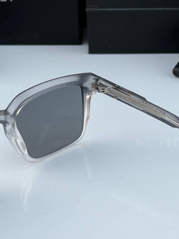 Paul hardy 3221 grey white