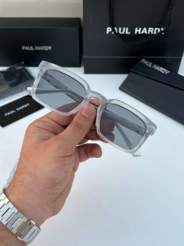 Paul hardy 3221 grey white