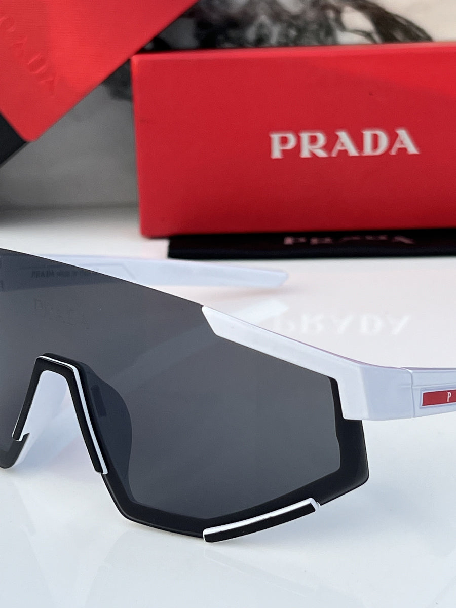 Prada_23053_white