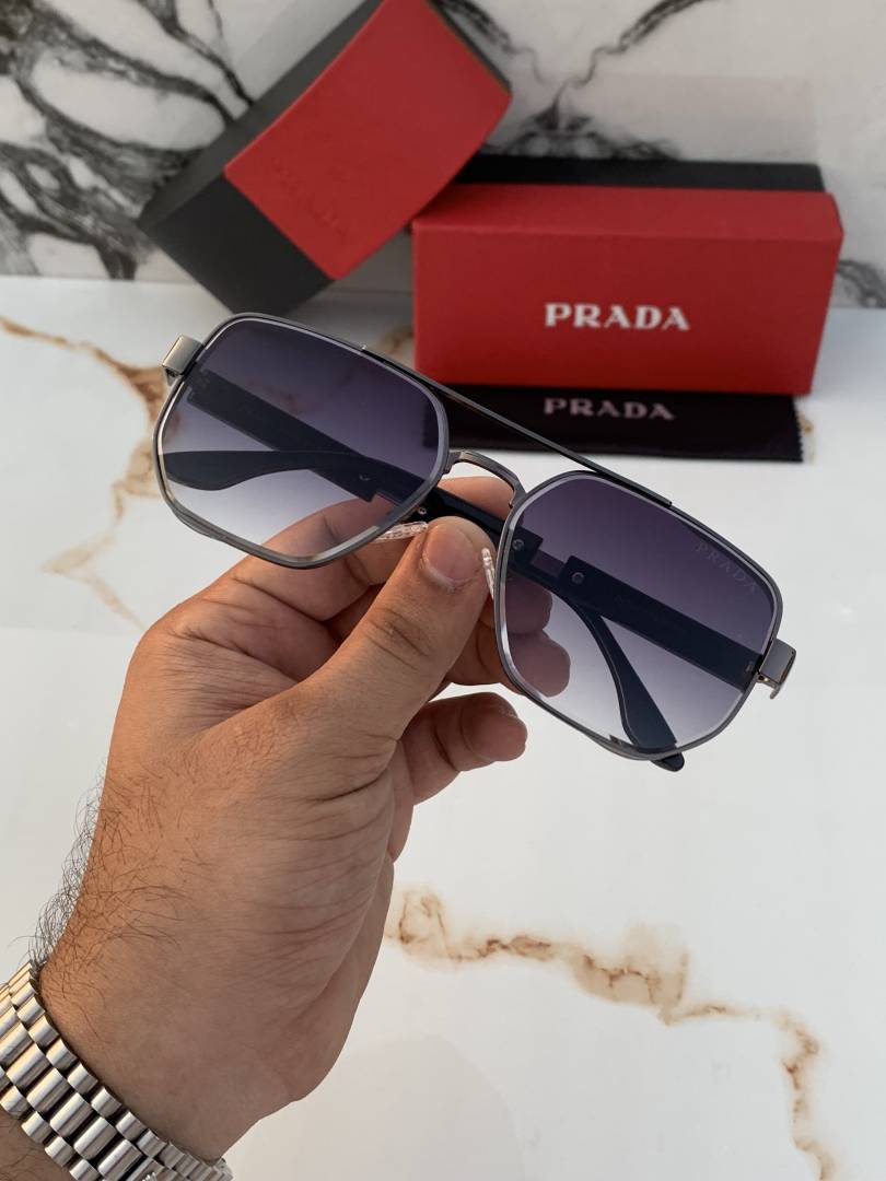 Prada_732_black_sheded
