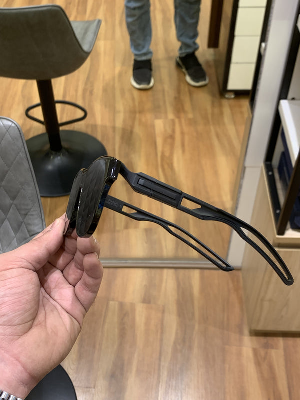 Prada_8890_black