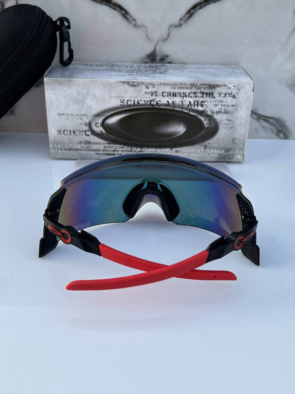 Oakley_9455_gold_red