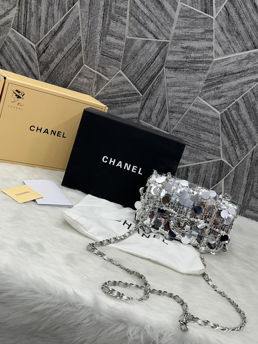 Chanel_Sequin_Silver_Flap_Party_Bag_With_DoubleBox_Premium