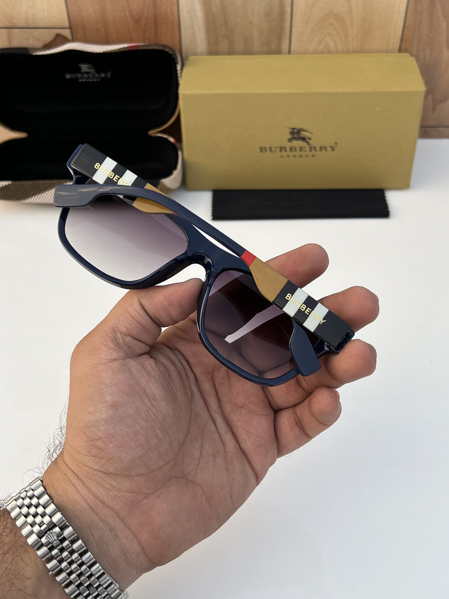 Burberry_fiber_blue