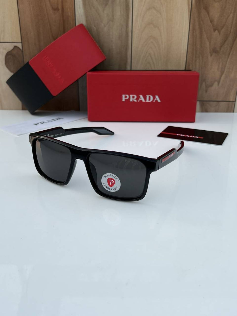 Prada_438_black