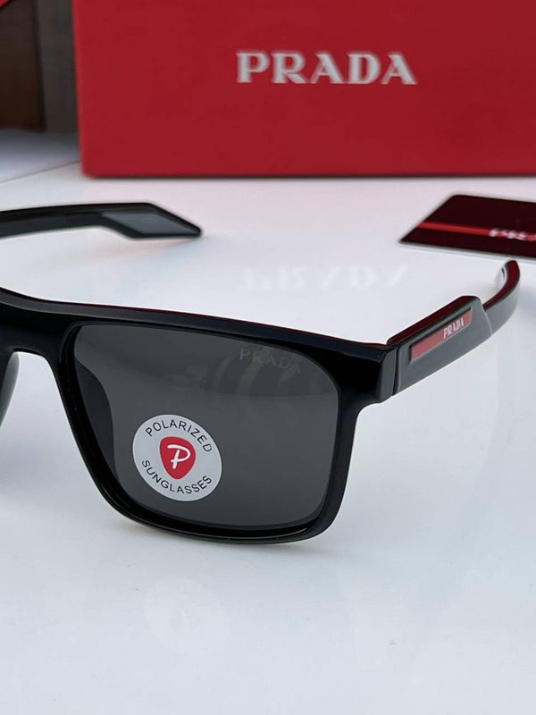 Prada_438_black