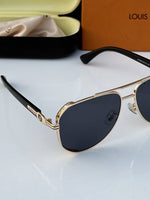 Louis Vuitton_1292_gold_black