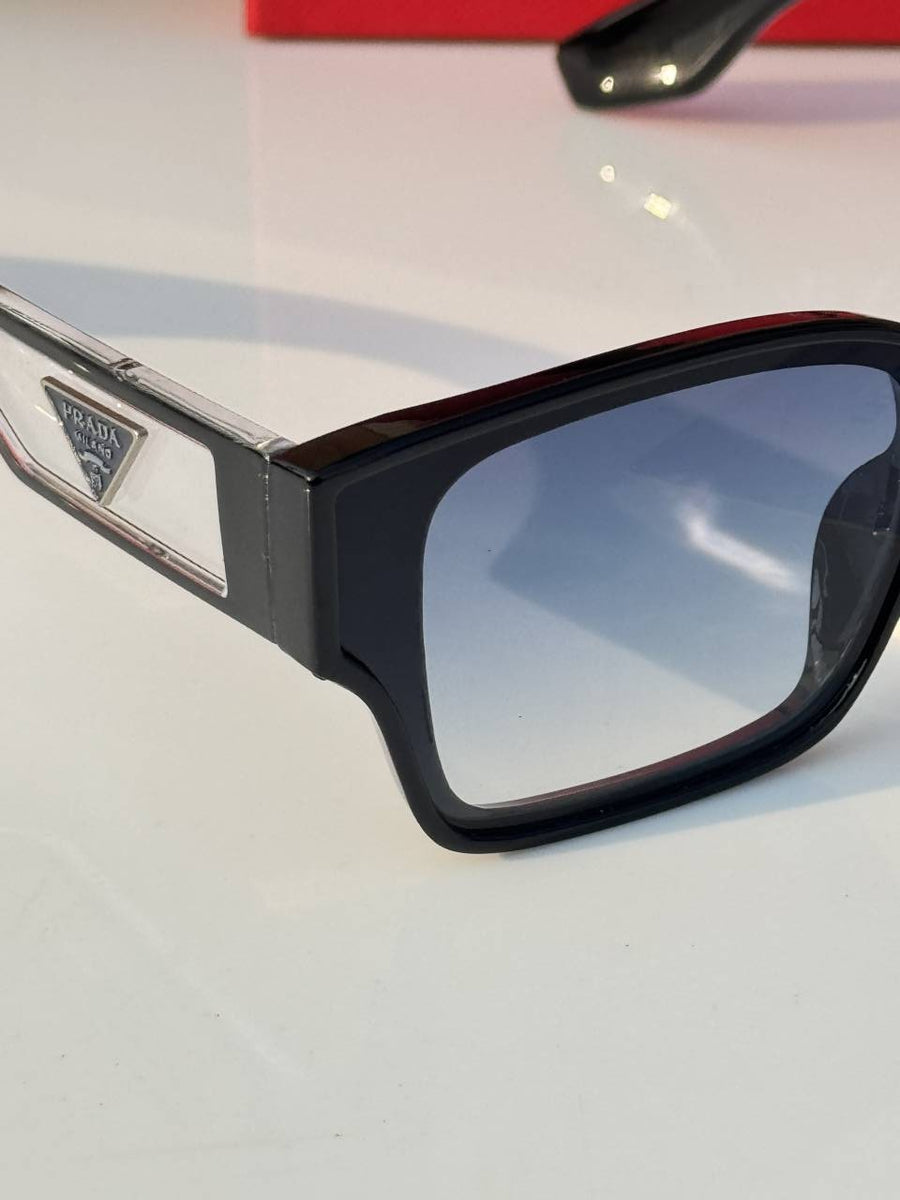 Prada_899_blue