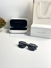 Marc Jacobs 301 Black