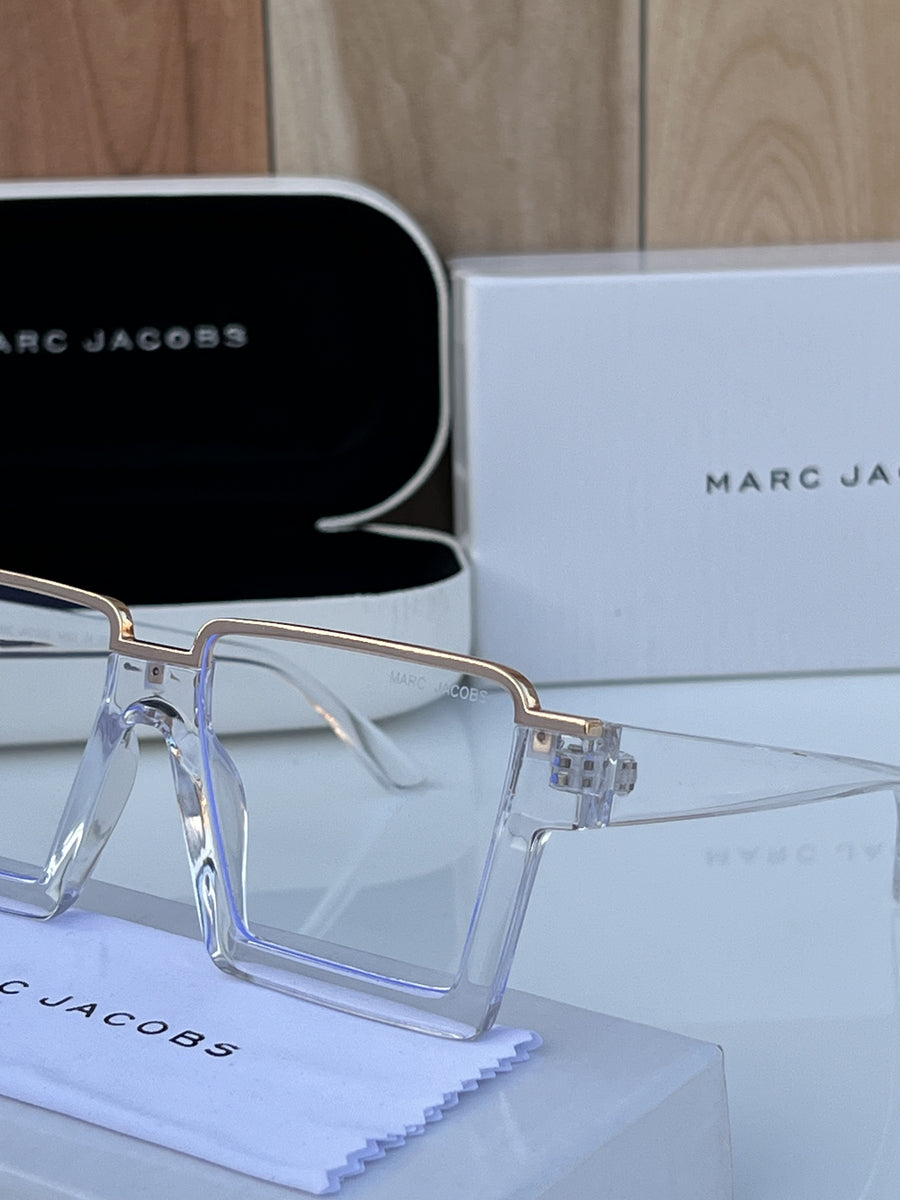 Marc_jacobs_6168_transparent_plano