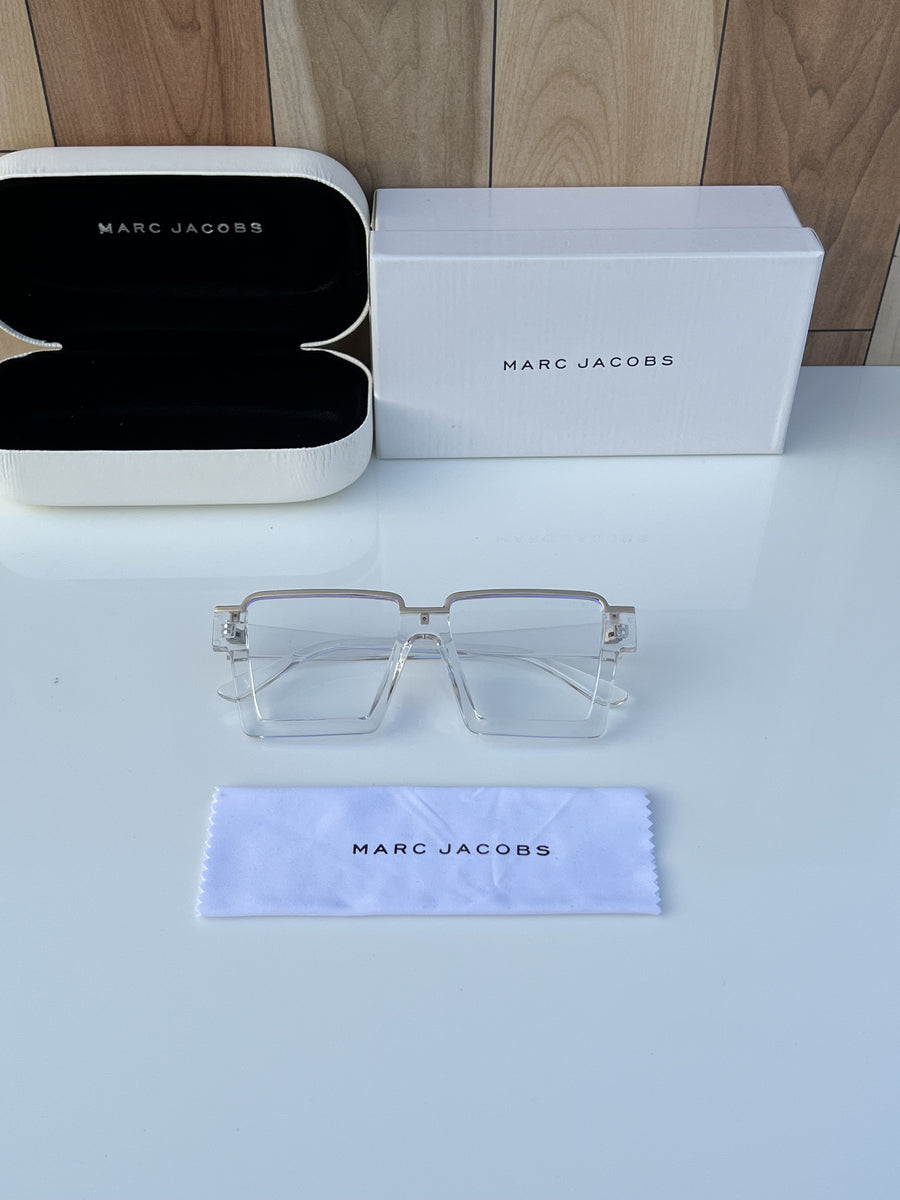 Marc_jacobs_6168_transparent_plano