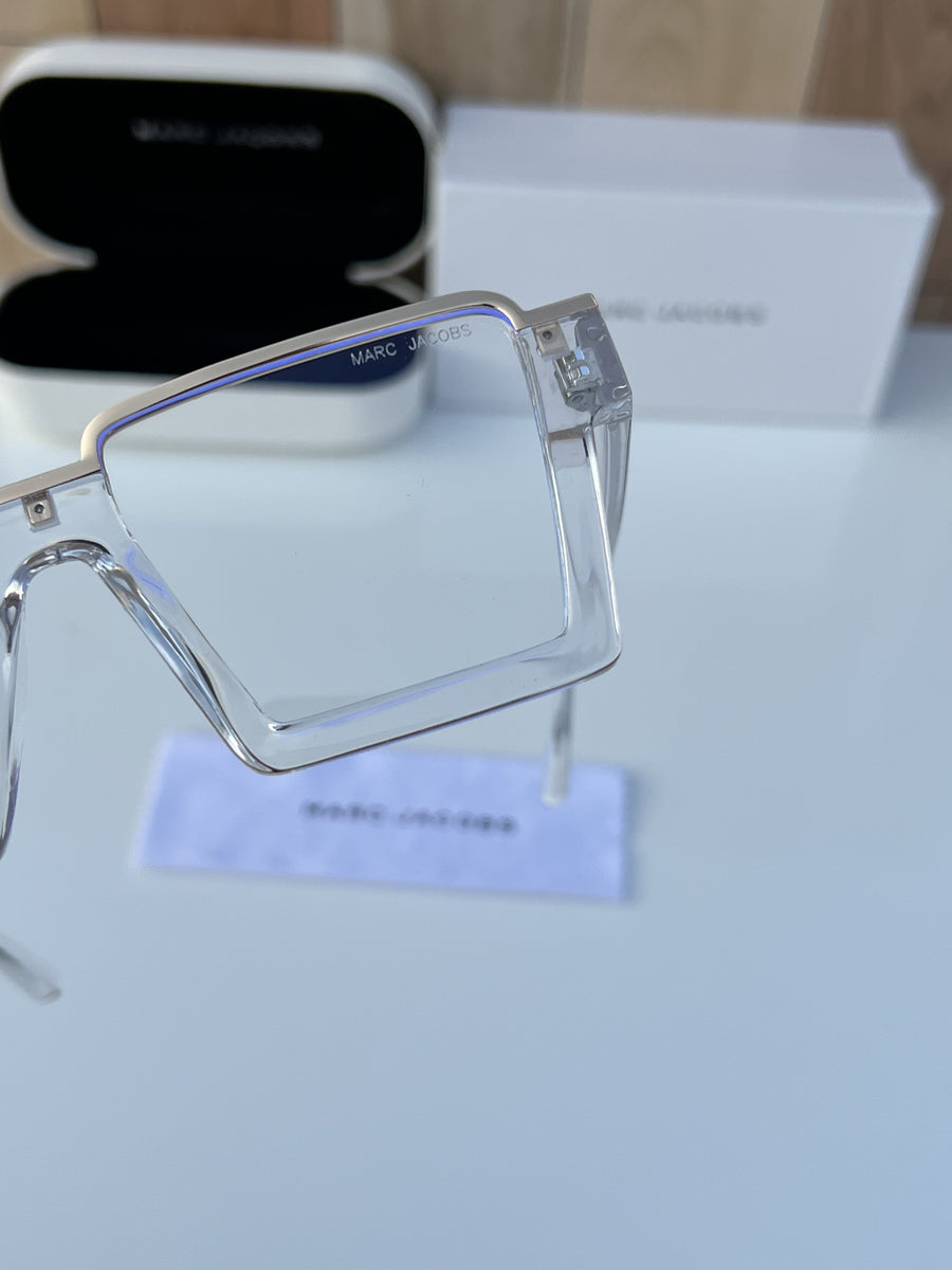 Marc_jacobs_6168_transparent_plano
