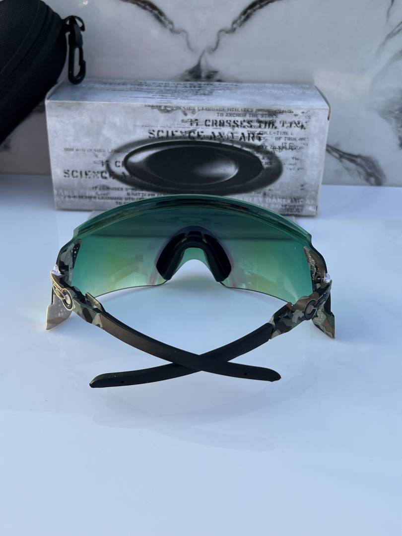Oakley_9455_green