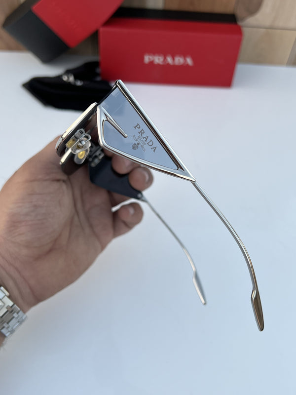Prada_8943_silver