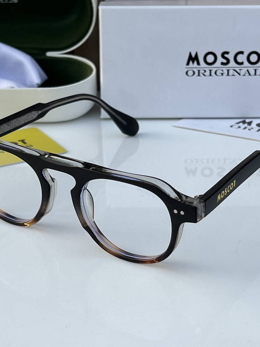 Moscot_1077_black_tiger_plano