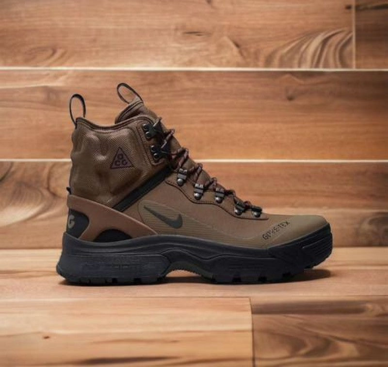 Nike ACG Air Zoom Gore Tex BRown