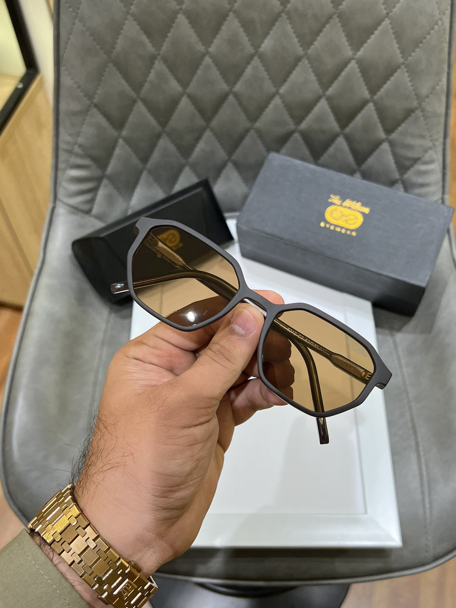 Wilson_6242_black_brown