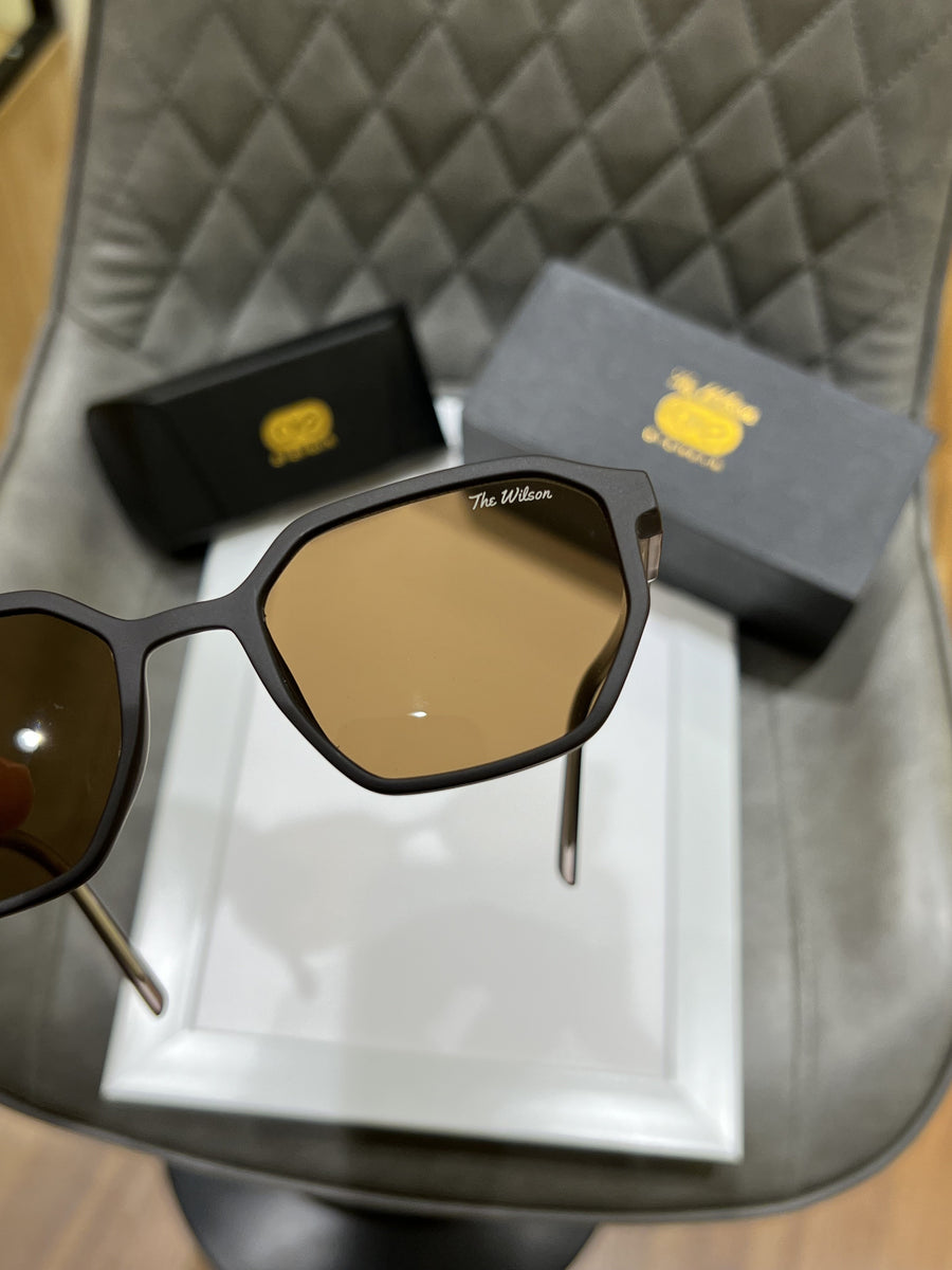Wilson_6242_black_brown