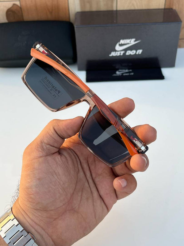 Nike_83128_brown_black