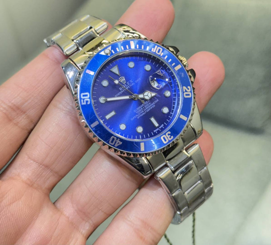 Rolex_Submariner_SilverBlue