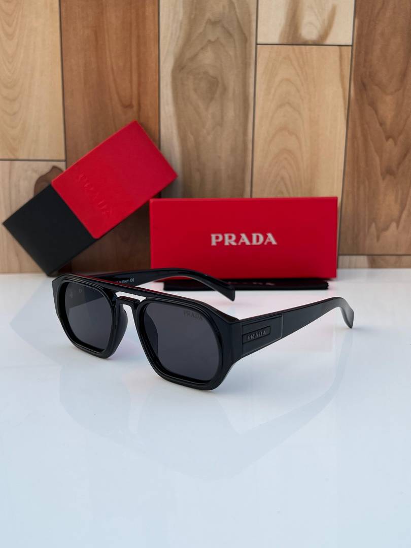 Prada_58076_black