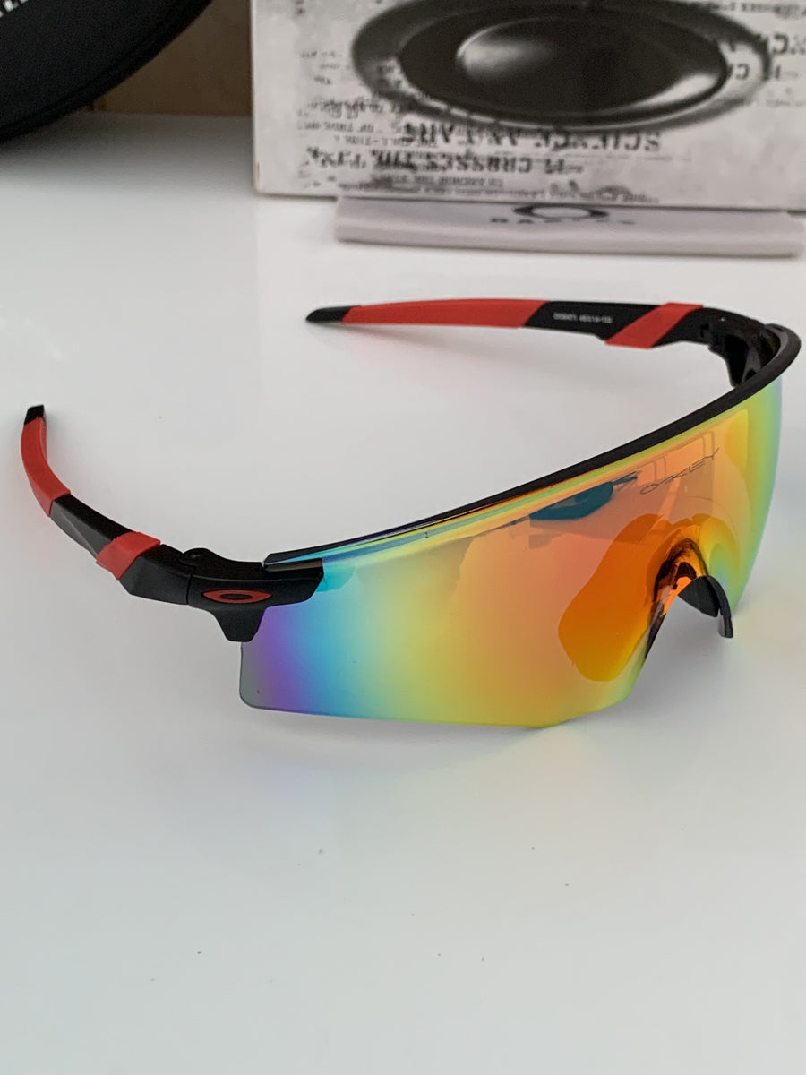 Oakley_9471_black_red