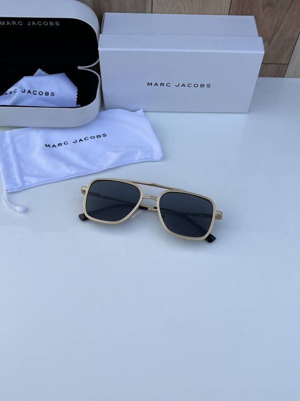 Marc_jacobs_98282_gold_black