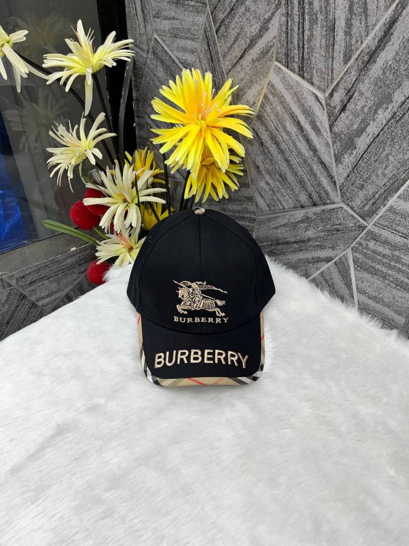 Burberry_Front_Logo_Equestrian_Knight_Premium_Unisex_Cap_With_Safety_Box