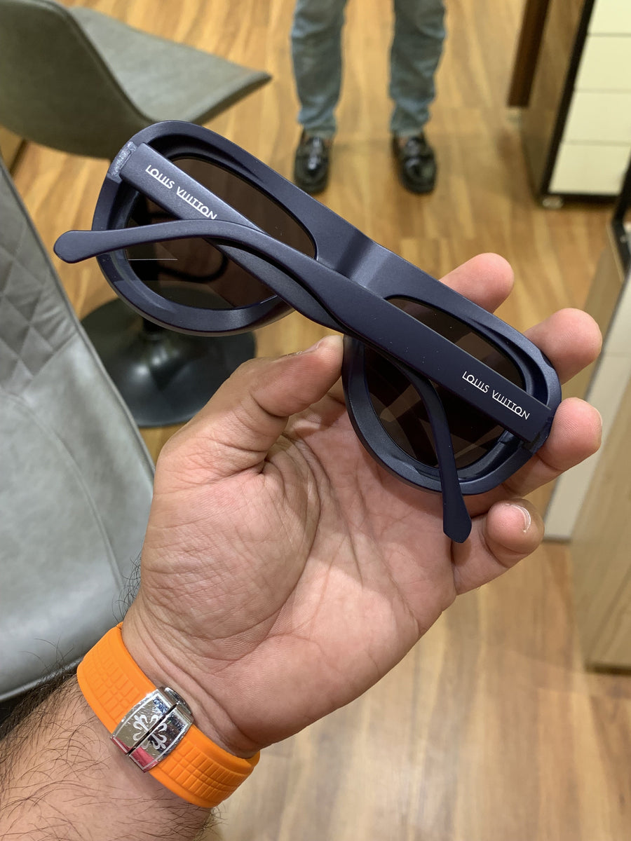 Louis Vuitton_98206_matt_blue