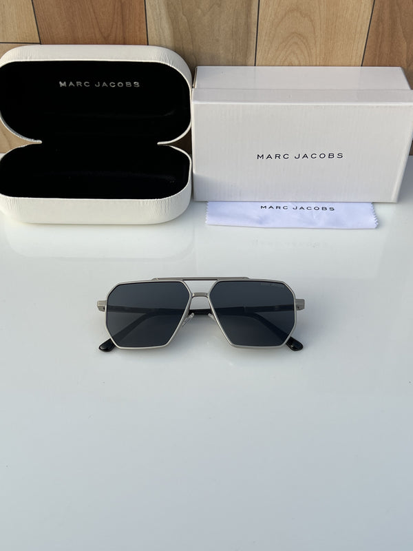 Marc_jacobs_510_silver_black