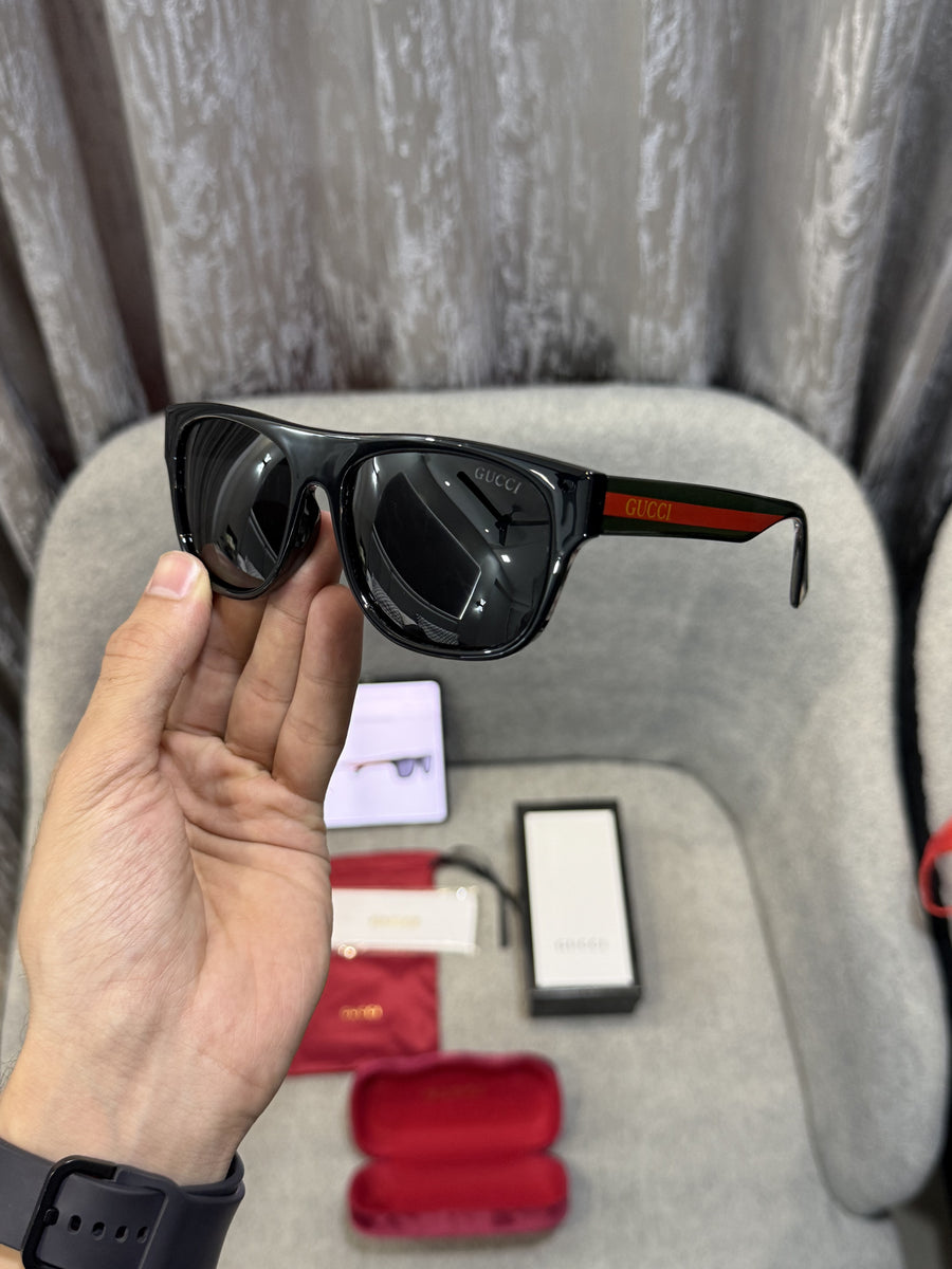 Gucci Model 2222 Premium sunglass