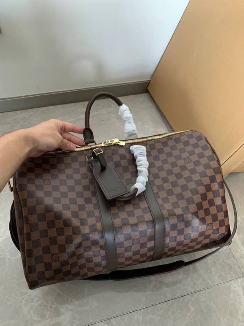 Louis Vuitton_Keepall_55_Premium_Leather_Duffle_With_lock&Key_DustCover