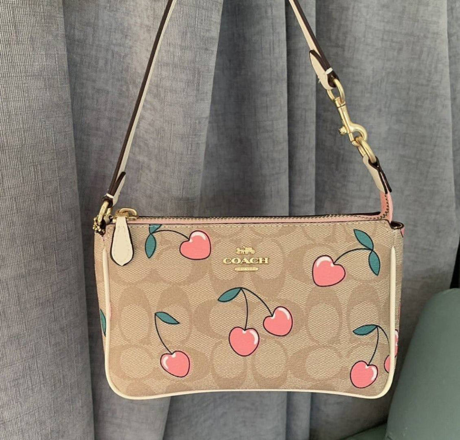 Coach_Nolita_19_Cherry_With_OriginalBox_DustCover_ChainBelt_PearlCharm