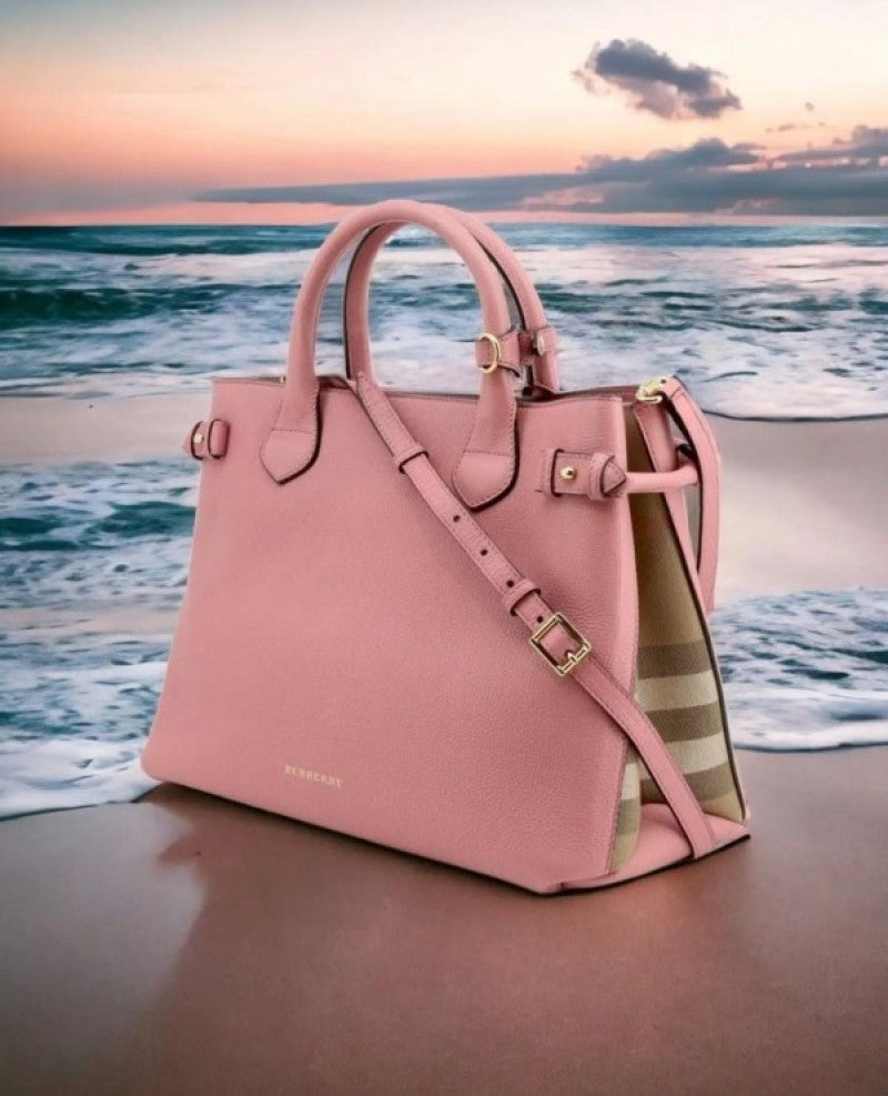 Burberry_Medium_Banner_Handbag_With_Dust_Bag_&_Shoulder_Strap_(Pink-984)