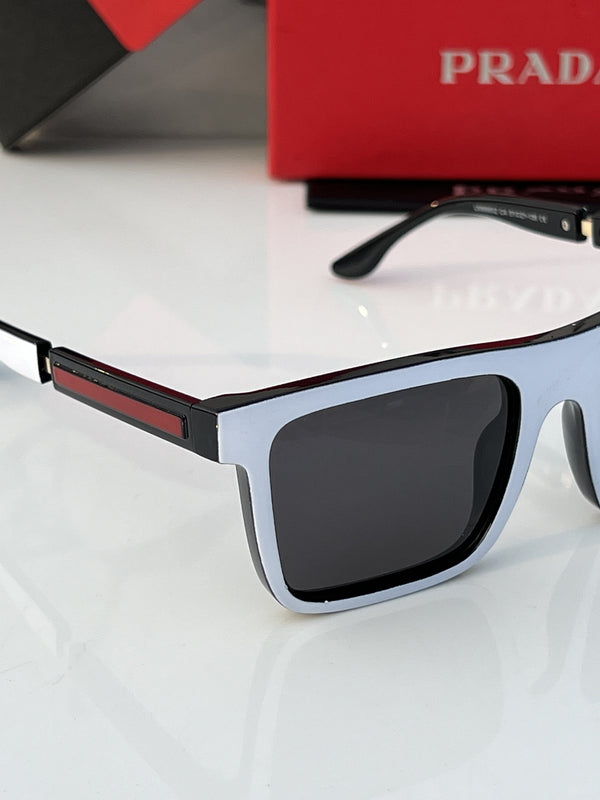 Prada_66602_white