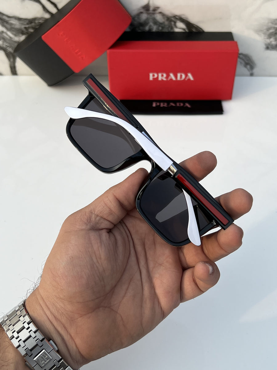 Prada_66602_white